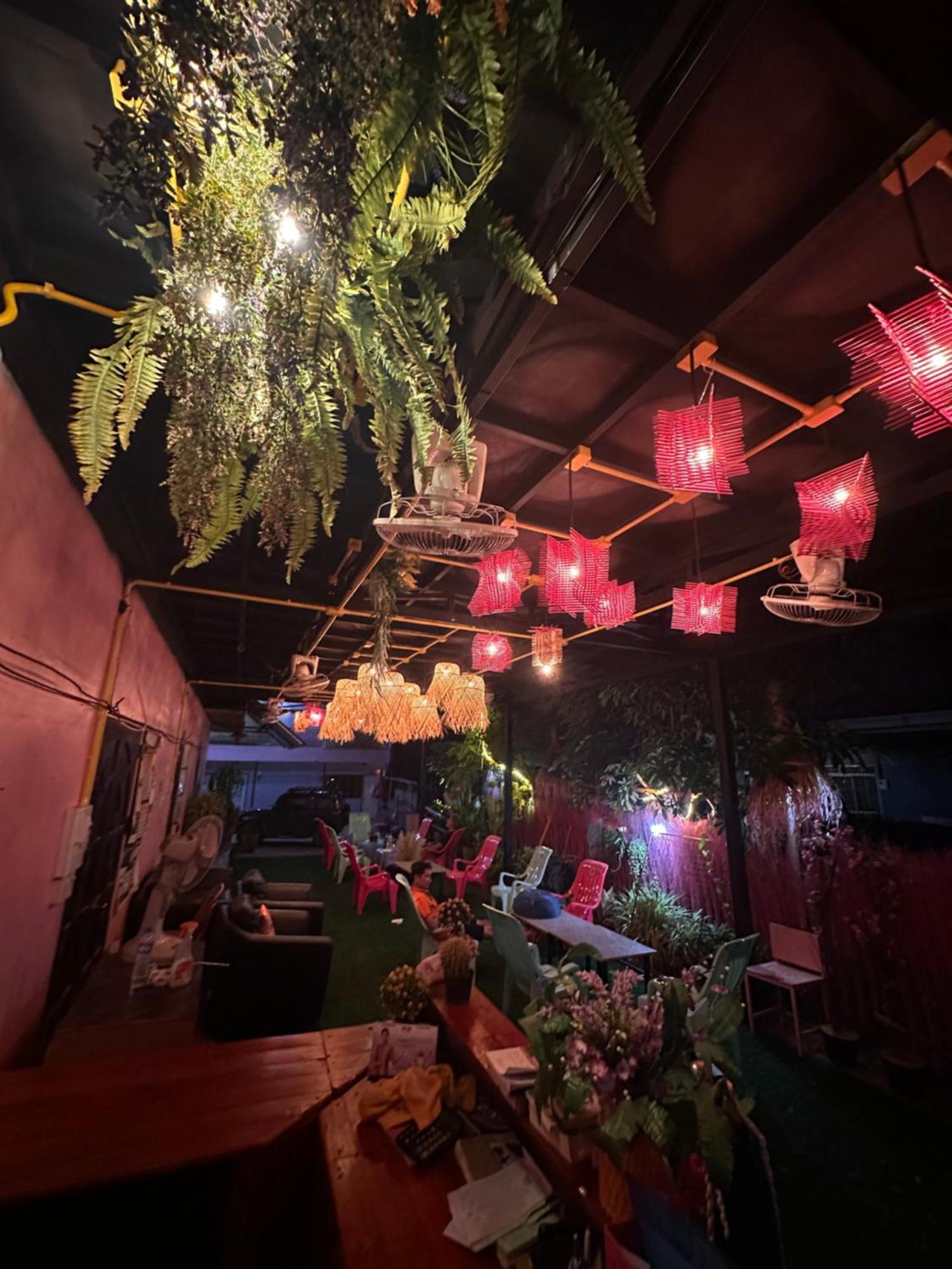 Heaven Guesthouse Pakse Exterior photo