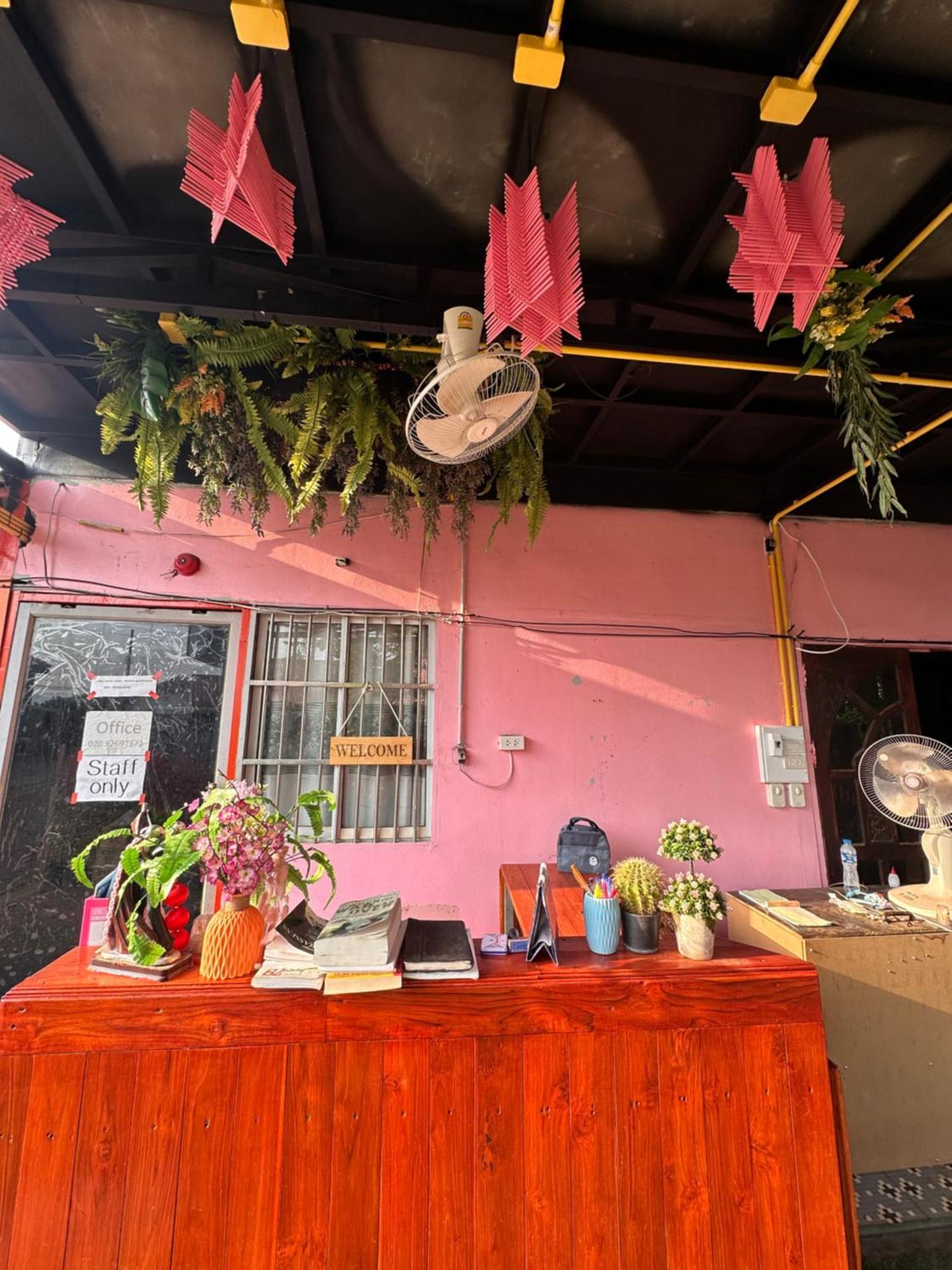 Heaven Guesthouse Pakse Exterior photo